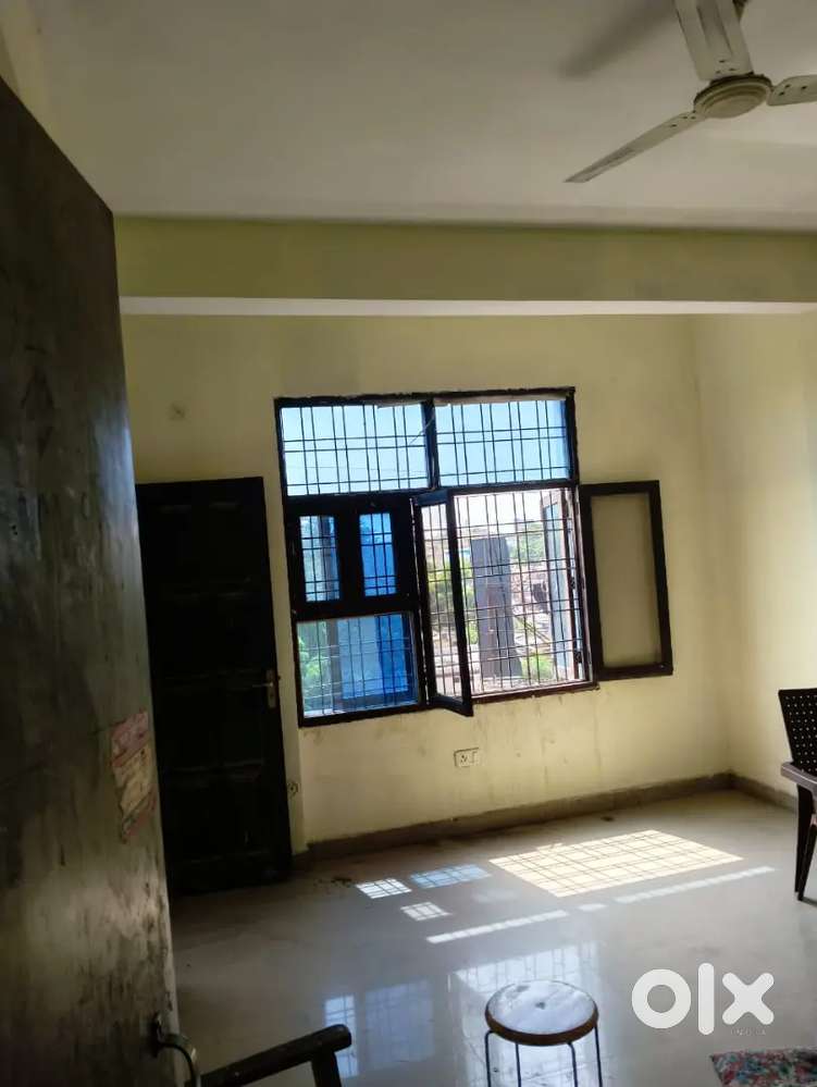 Commercial building No brokerage