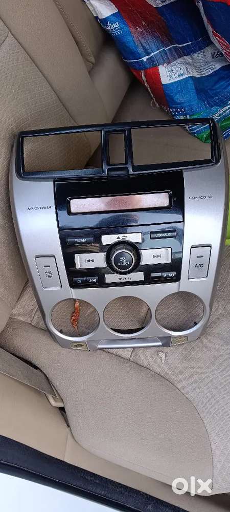 Honda City music system