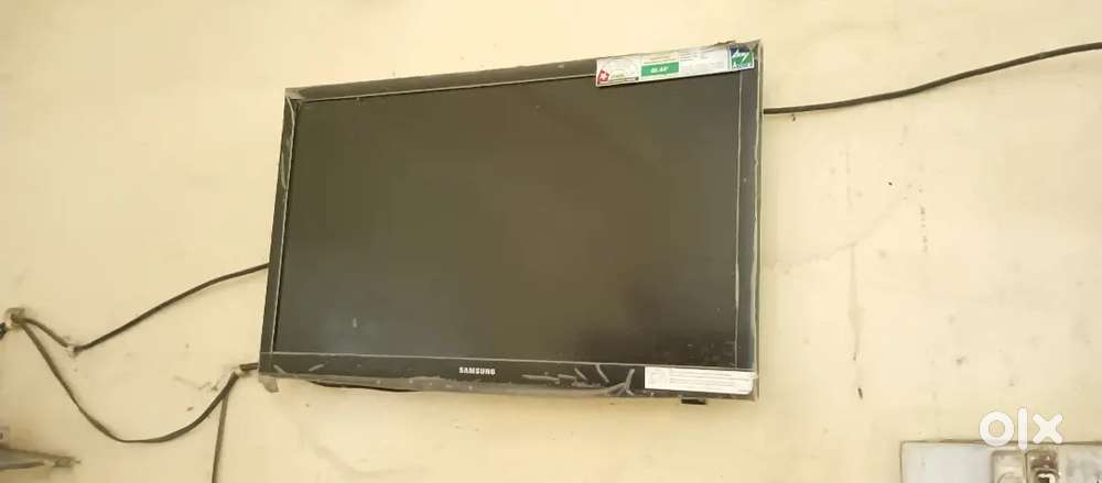 Samsung 40.44cm 24 inch led tv