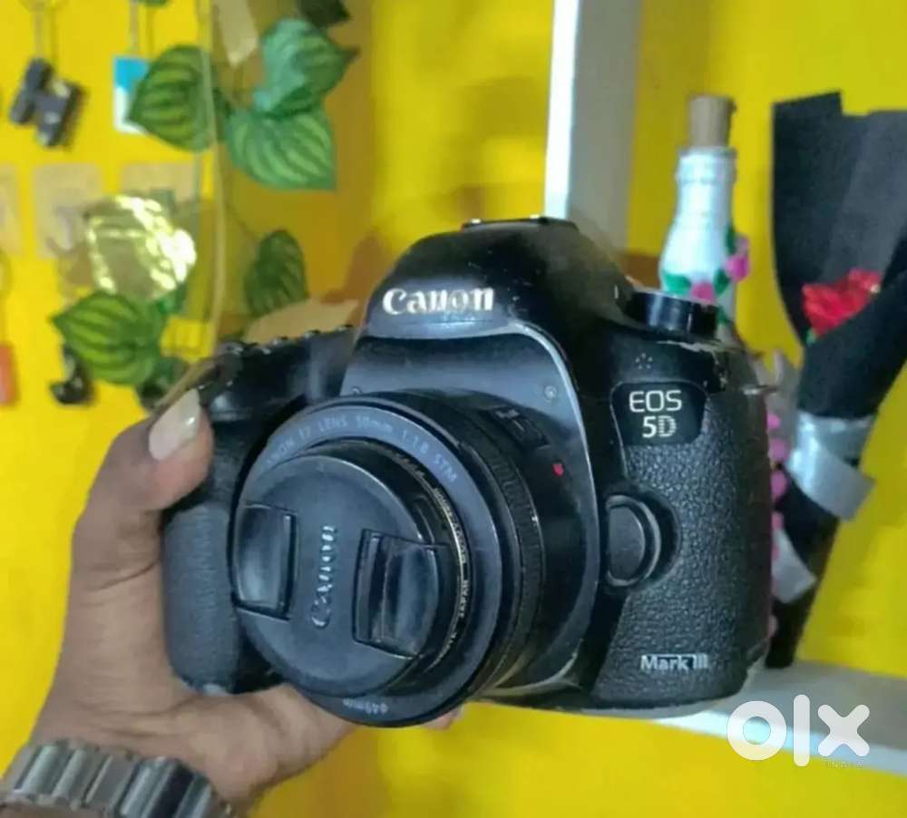 5D mark 3 Camera
