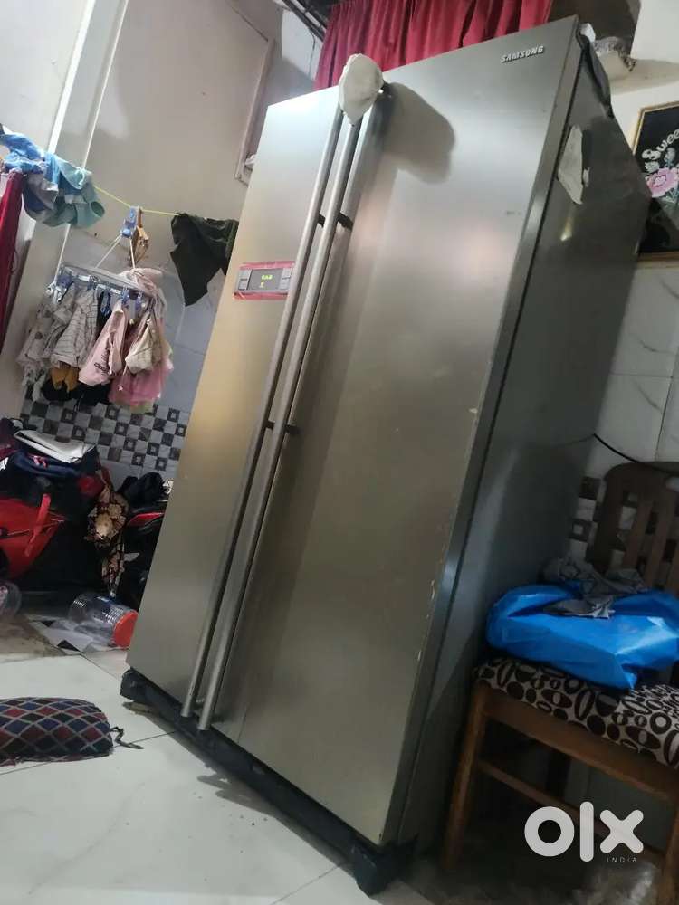 650 liter fridge in Very good condition