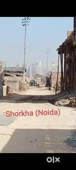 (Low rate price in noida)sbse km rate m Industrial area Near building