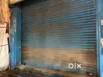 Commercial shop for rent in the business area