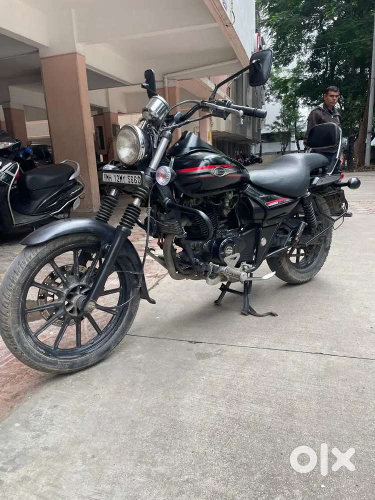 Bajaj avenger 220