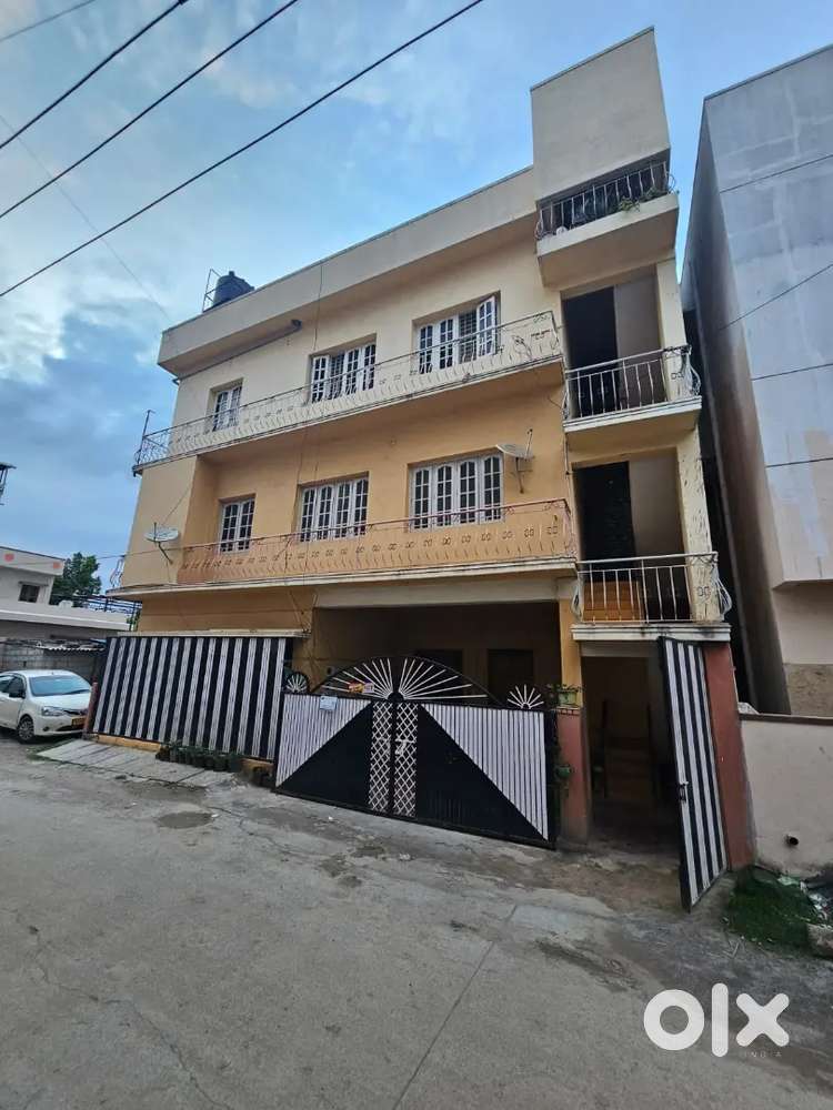Spacious 3BHK with work area for kitchen and 2 Car Parking available.