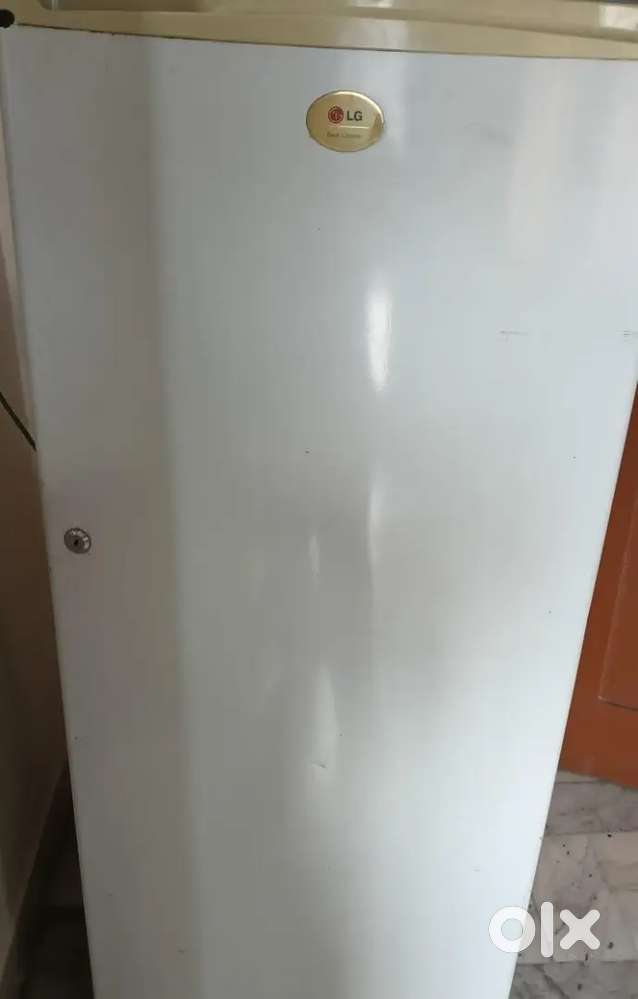 “Best Deal! L.G. Refrigerator Just ₹4500”