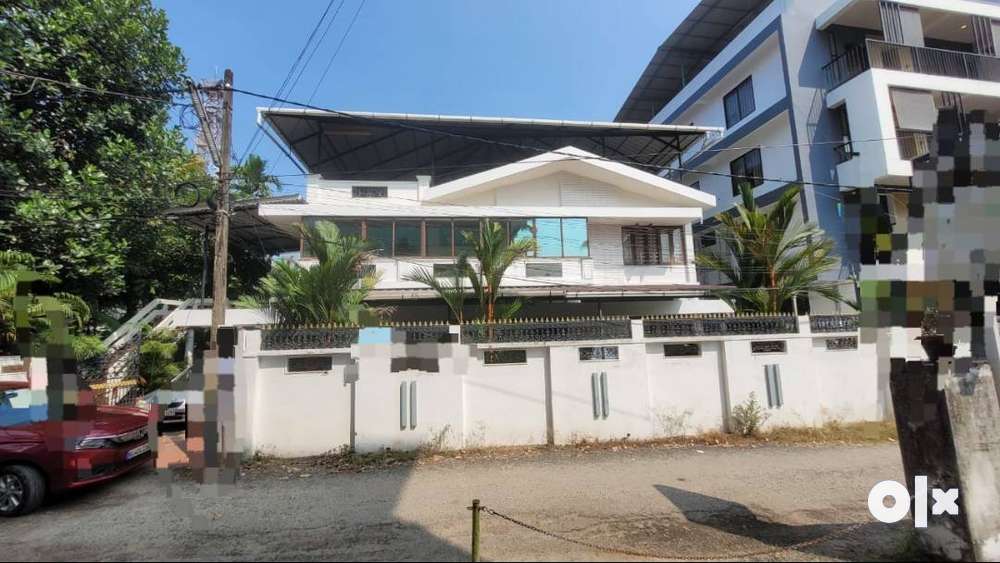 15 cent plot with 3500 sqft 6 bed 7bath house sale at Deshabhimani Jn
