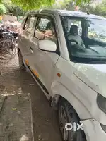 Gadi ola Uber rapido mein chalani hai Jiski bhi ID Ho vah Sampark