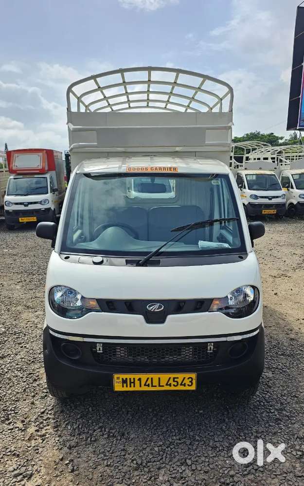 Mahendra jeeto strong cng