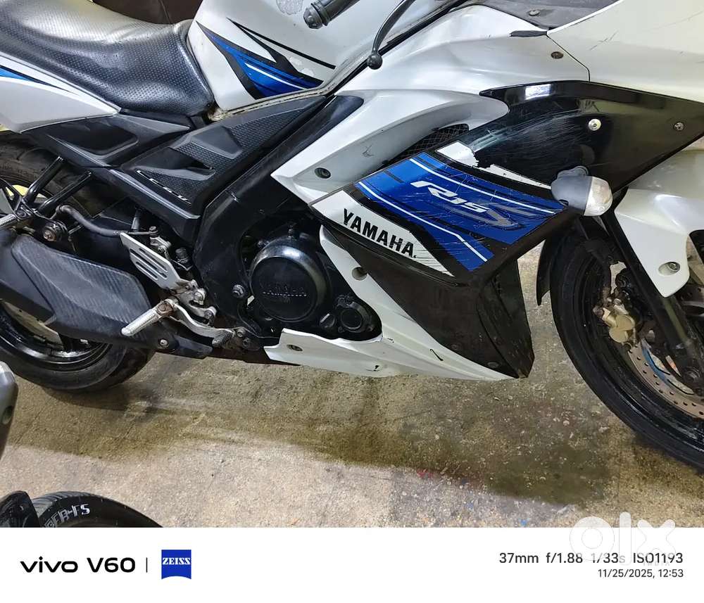 Yamaha R15 S ABS Brakes smooth Engine at