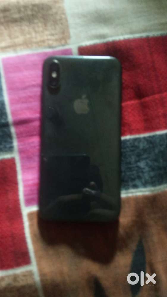 iPhone x 64