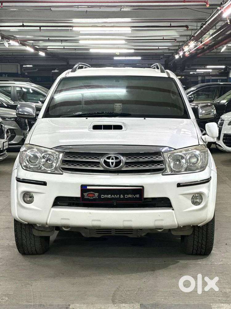 Toyota Fortuner 3.0 4x4 Manual, 2010, Diesel