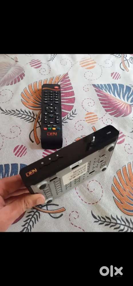 Set top box of DEN with remote