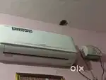 LLOYD 3 Star ac new condition only 3 month running. Split AC non inver