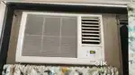 Selling second hand voltas 1 ton AC