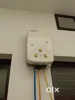 Gas geyser with regular