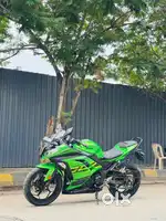 KAWASKI Ninja 300