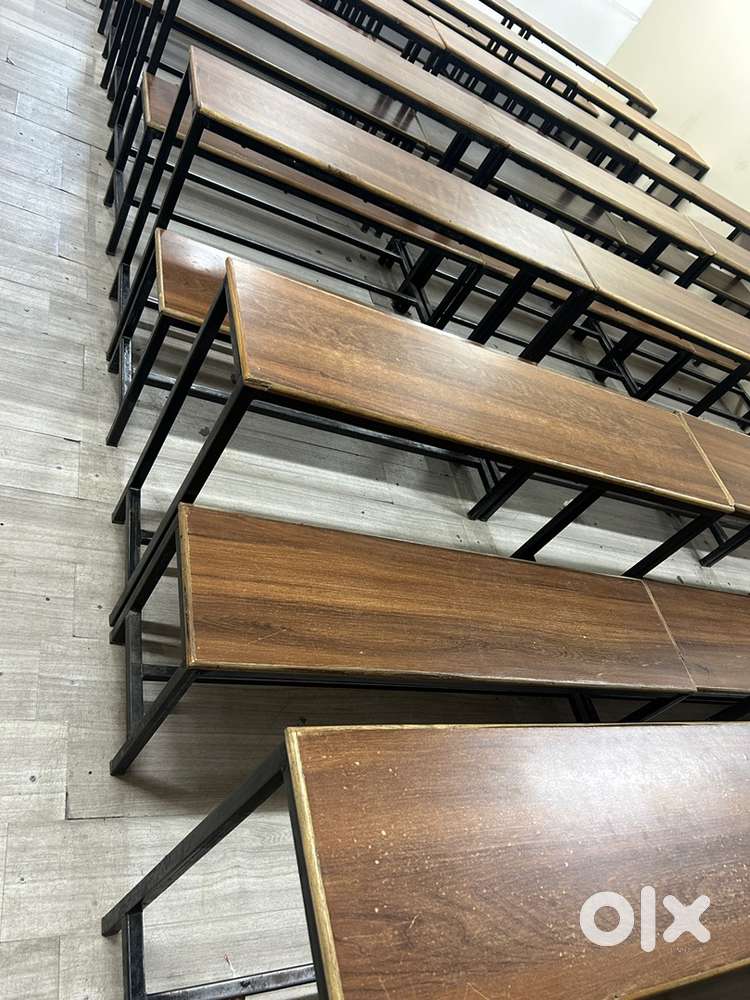 Desk Benchs