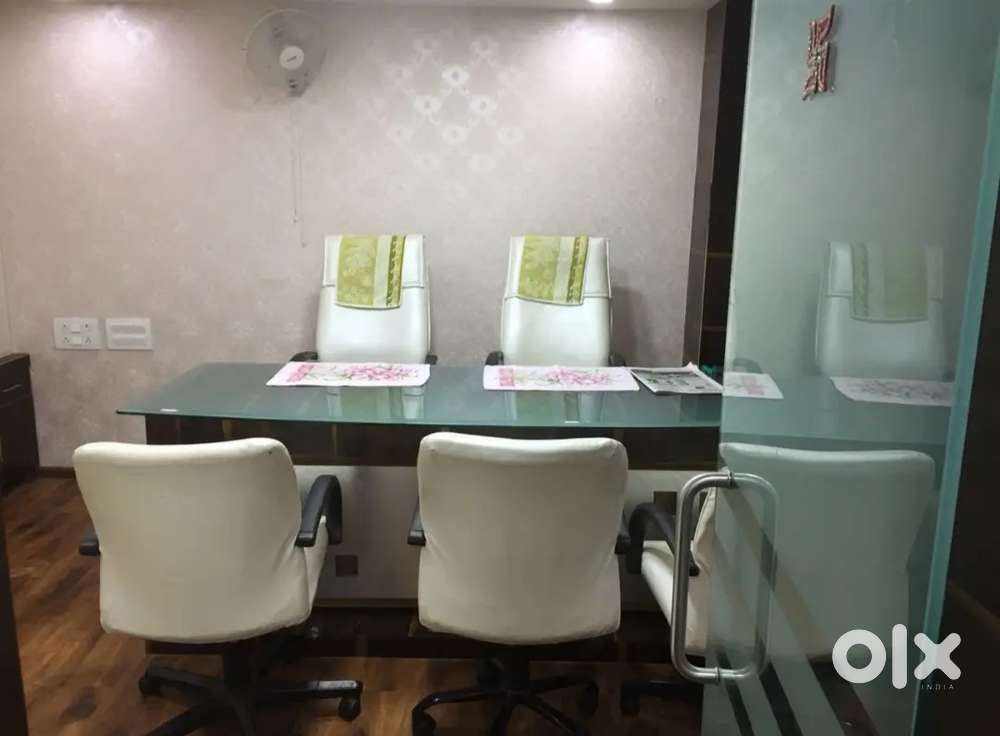 LUXURIOUS FULLY FURNISHED OFFICE AT RENT PALASIYA