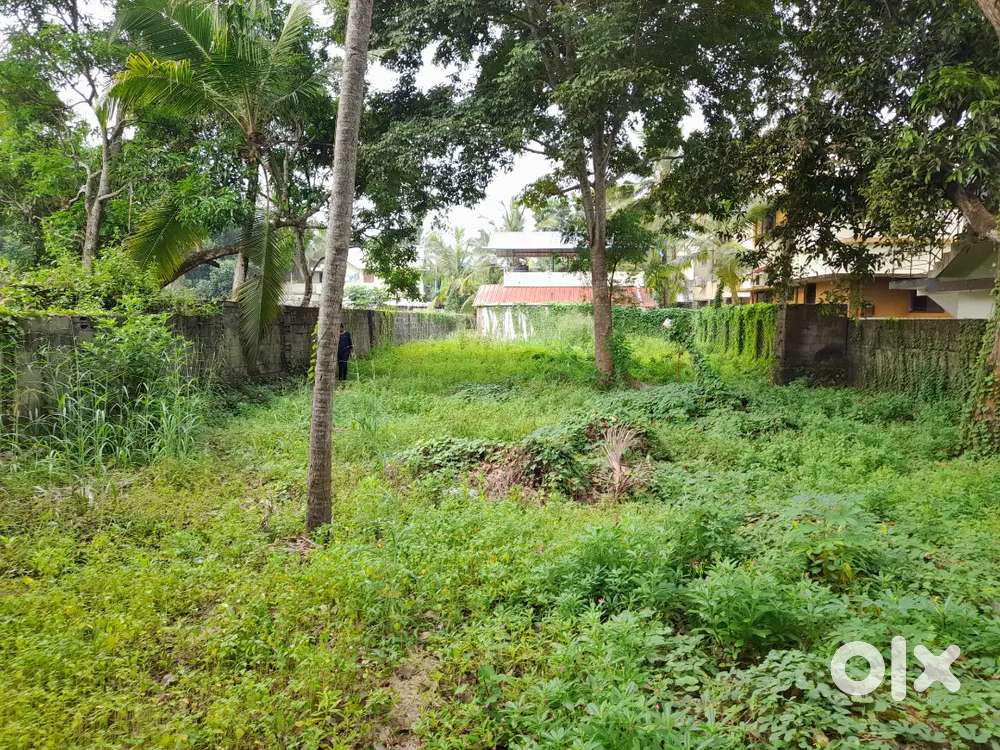 Land ideal for house construction