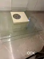 Center glass table