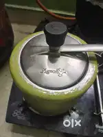 Pigeon pressure cooker