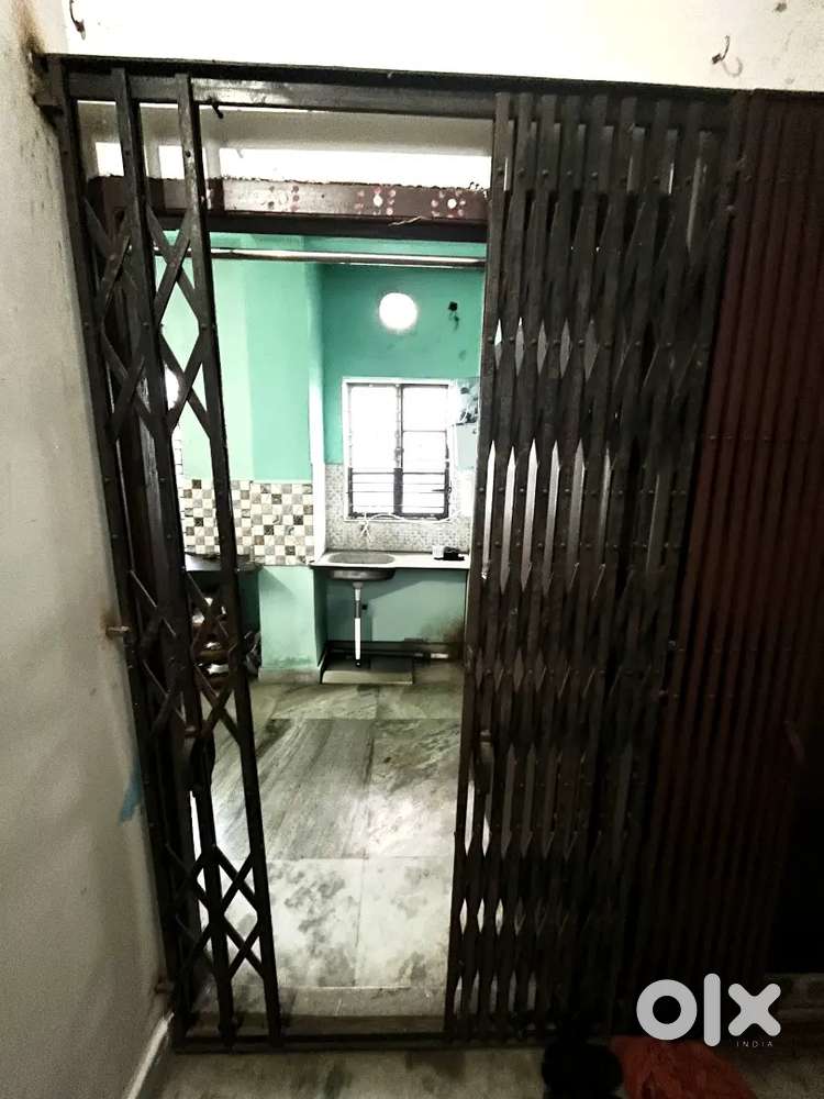 Semi furnished flat at baguiati jyangra Helabattala