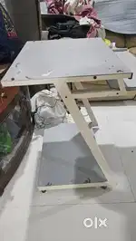 Computer Table - Metal