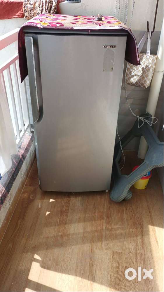 Samsung Fridge 180 Litres and single door