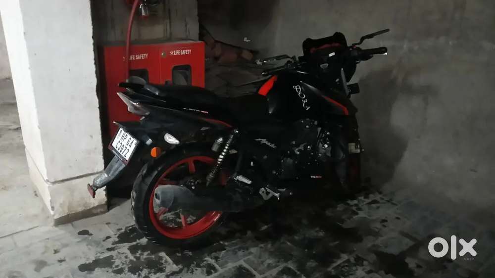 Apache rtr 1602v racing edition