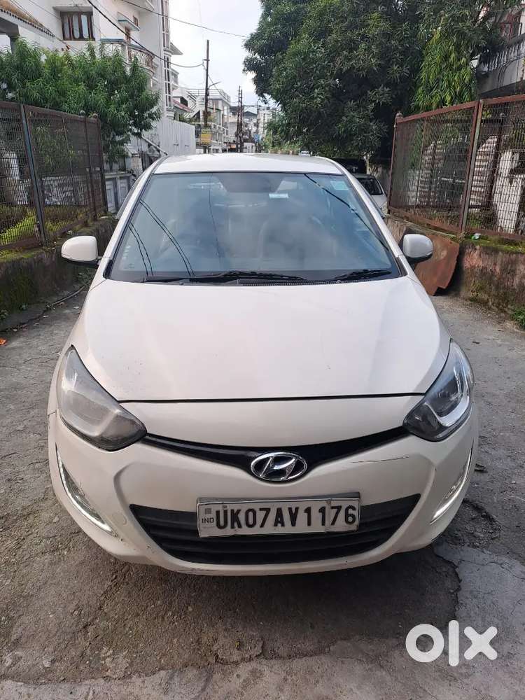 Hyundai i20 2013 Petrol Well Maintained