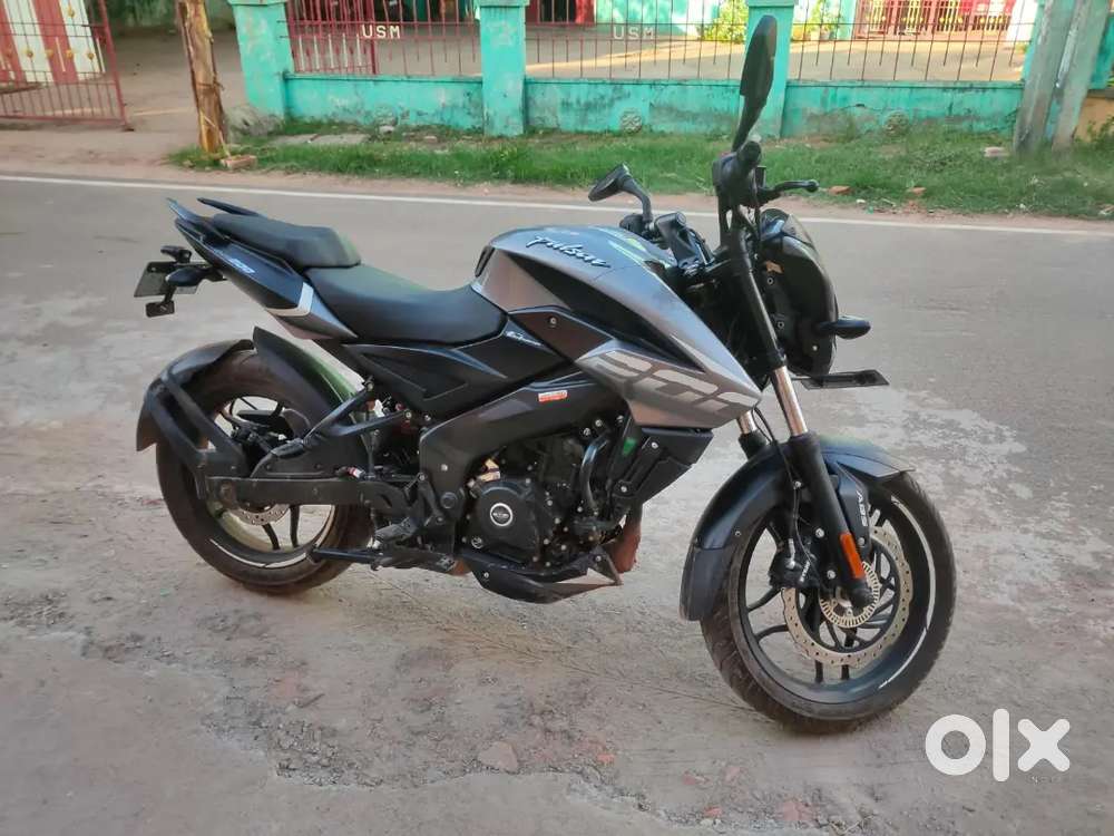 Pulsar NS200 , 2022 model