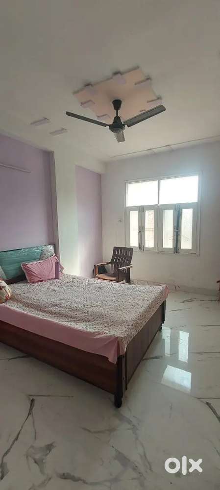 2 BHK  flat with balcony available for rent in sector 73 Noida