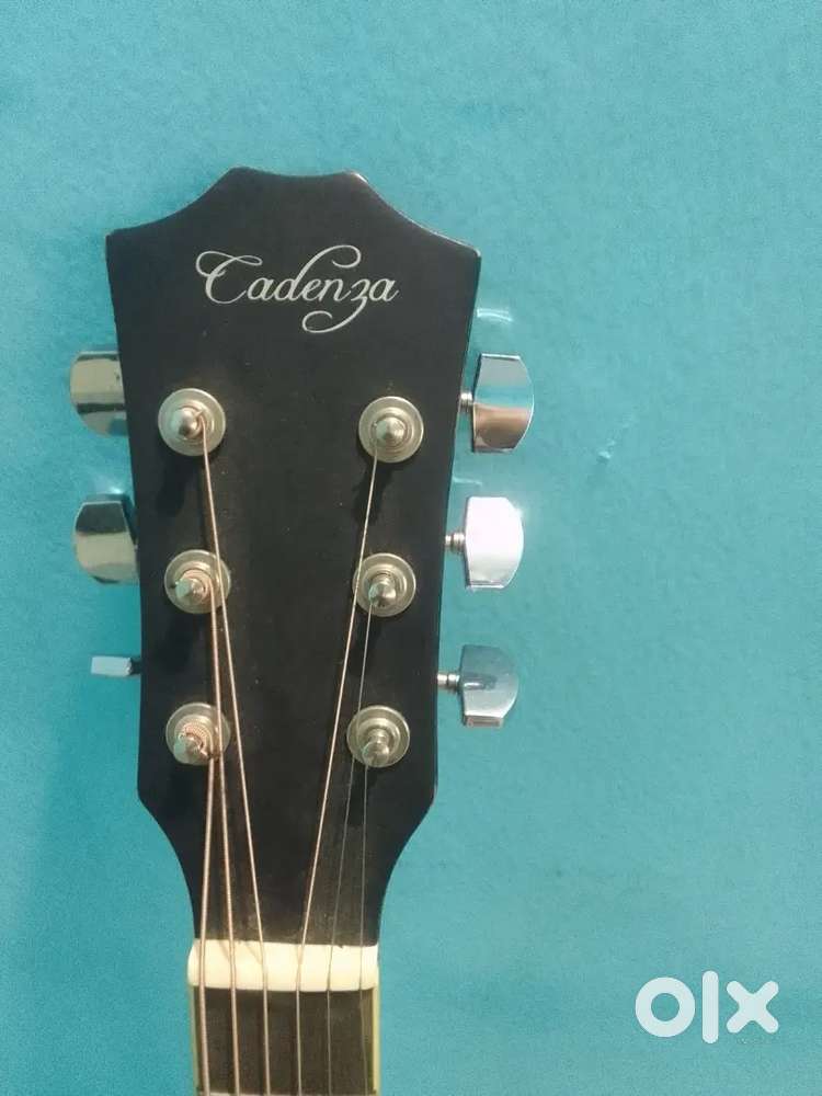 Cadenz Guitar Rs 5500