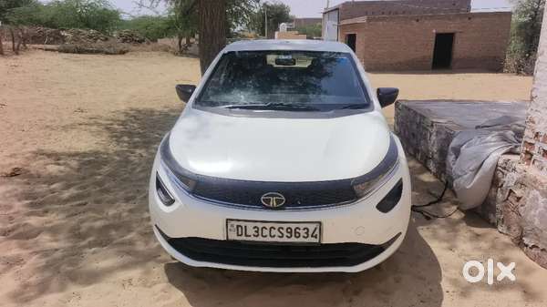 Tata Altroz 2020 Petrol 27000 Km Driven