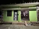 117 गज का घर है   3 कमरे है 1 बाथरूम है 1 टॉयलेट है  खुला घर है