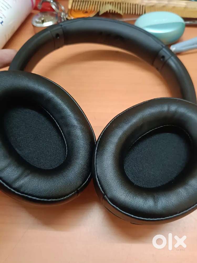 Goboult sonic over ear  headphone
