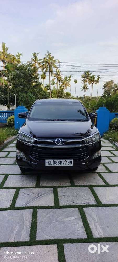 Toyota Innova Crysta 2.4 G MT, 2017, Diesel