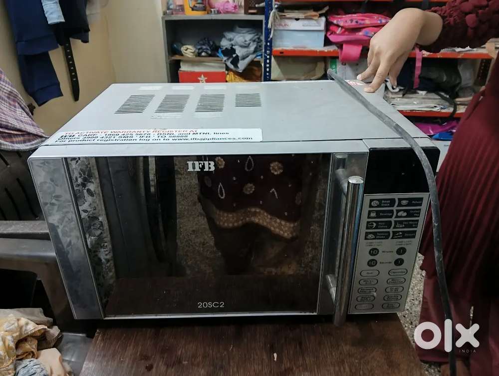 Microwave oven