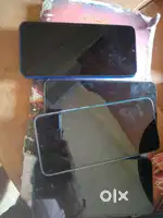 3 redmi mobiles and 1 poco
