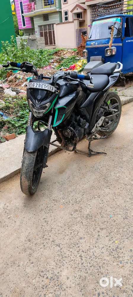 YAMAHA FZ250 CC GOOD RUNNING PRICE NEGOTIABLE JUST AVAILABLE