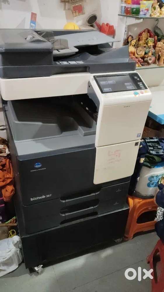 Konica Minolta Xerox machine Balck nd white