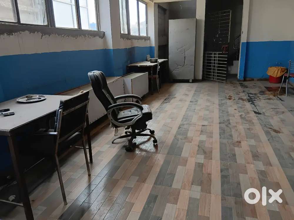 950 sq ft hall for rent commercial property on main by pass road