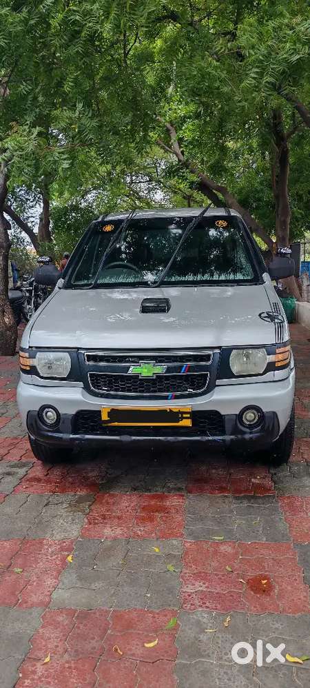 Chevrolet Tavera Neo 2013 Diesel 160000 Km Driven