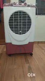 Plastic cooler