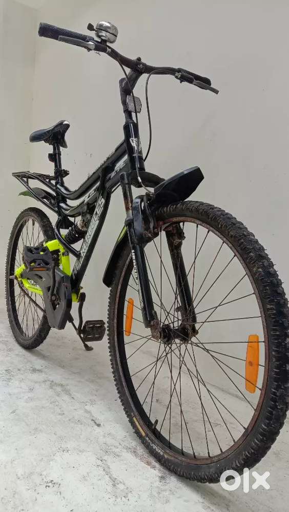 Hercules Dynamite ZX Bicycle 26T Black with Green