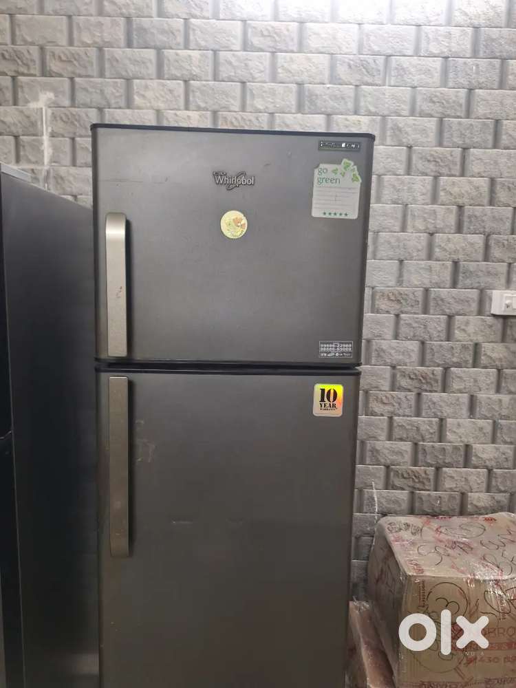 Whirlpool 300 litre fridge