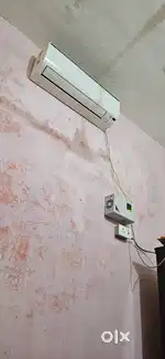 DAIKIN SPLIT AC 1.5 TON 5 STAR