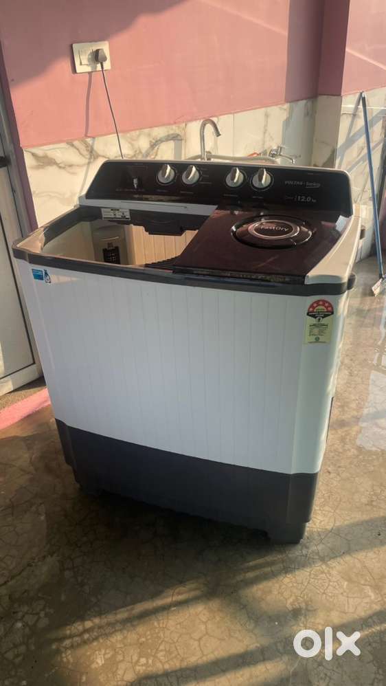 Voltas 12 KG new 3 months old washing machine for sale