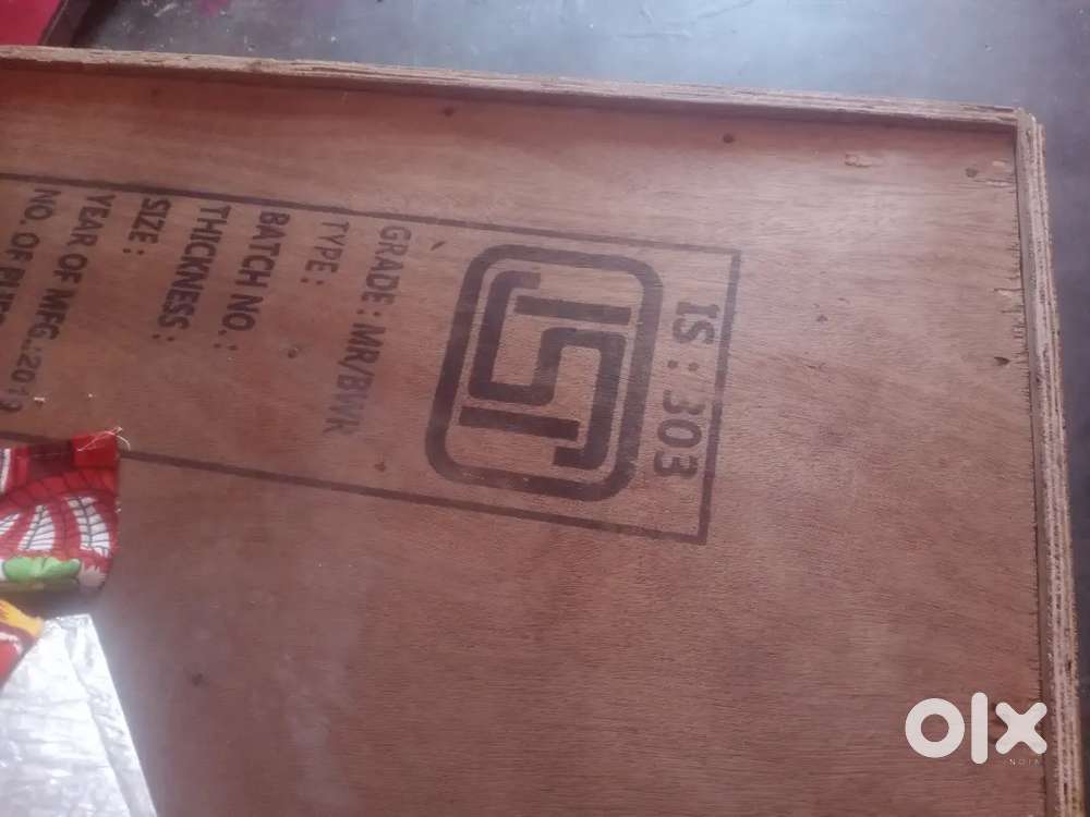 Takhat heavy wood and new LCD one yr old